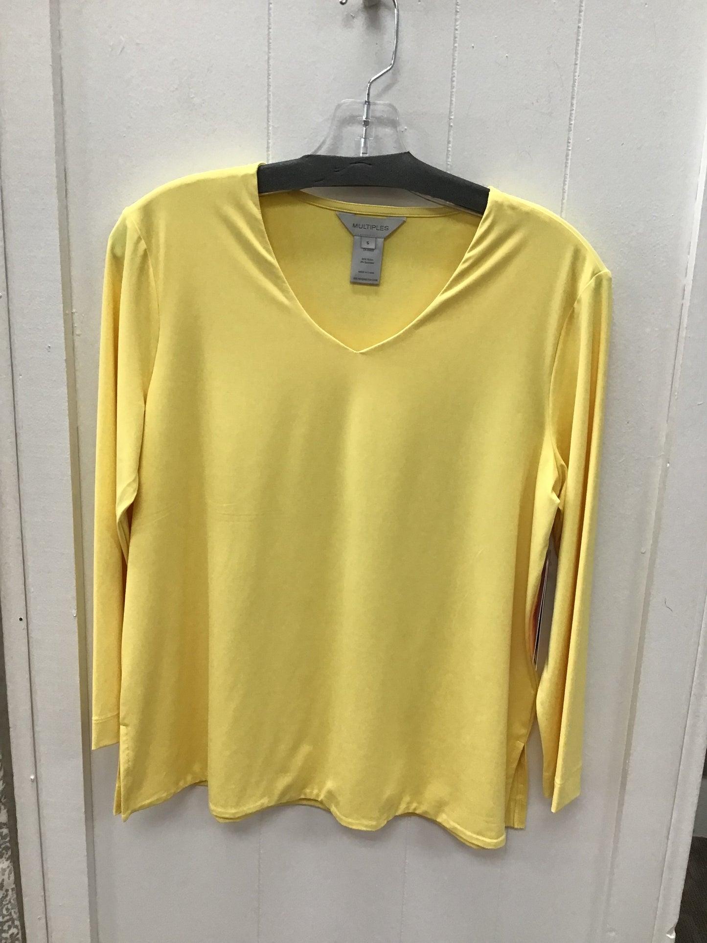 3/4 Sleeve V Neck Top