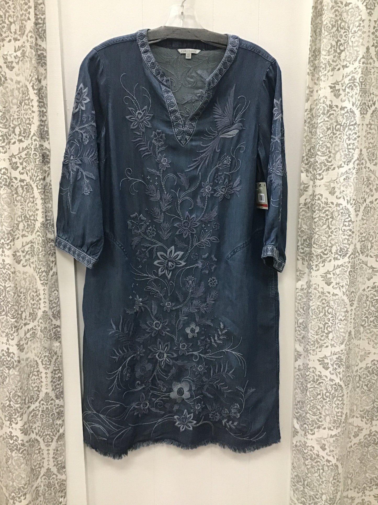 Woven Embroidered 3/4 Sleeve Dress With Frayed Hem And Split Neck