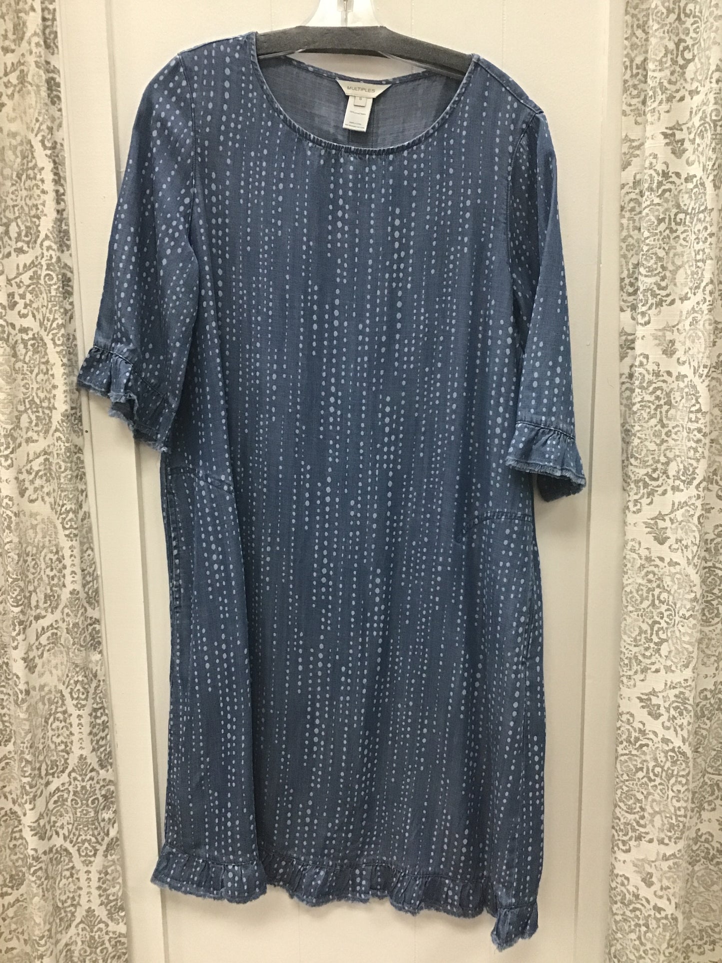 Elbow Sleeve Scoop Neck Ruffle Hem Button Back Woven Dress