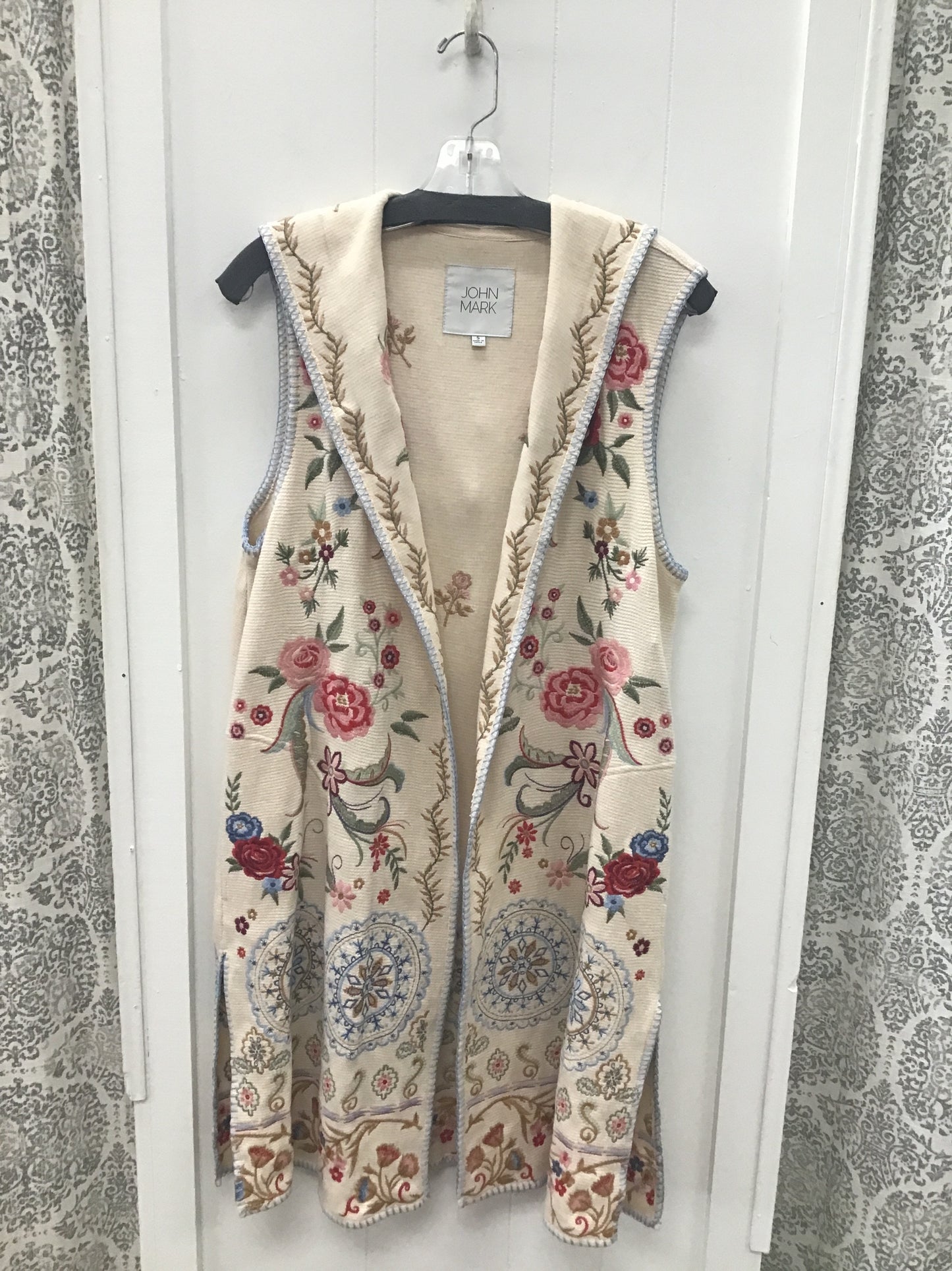 Knit Embroidery Open Front Vest with Hood