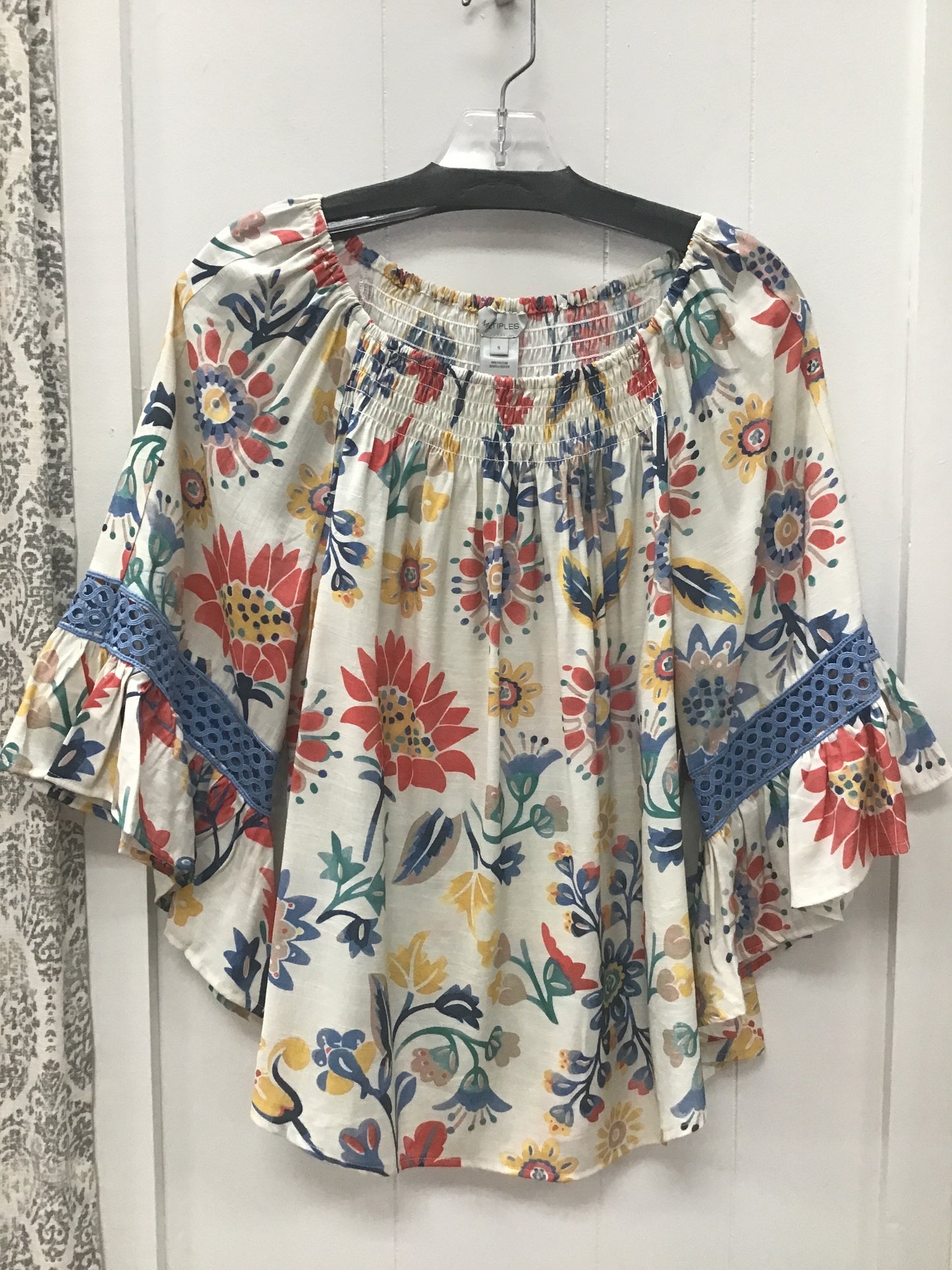3/4 Flounce Raglan Sleeve Elastic And Shirred Neck Woven Top