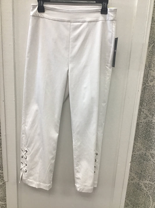 Pull On Crop Pant With X-Strap Vents On Ankle