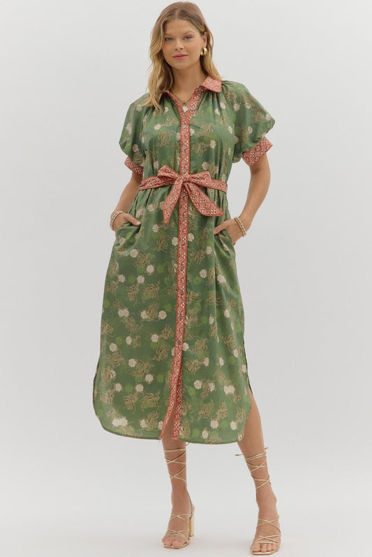 Elegant Collared Dress w/ Botanical Pattern