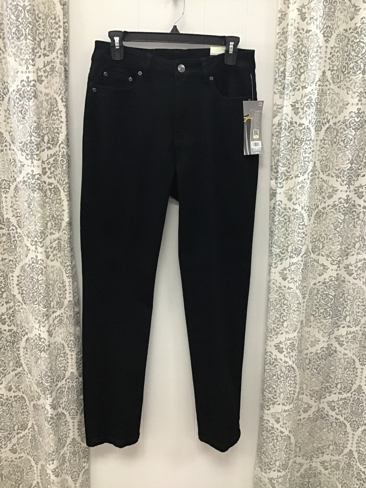 Classic Denim Ankle Jean