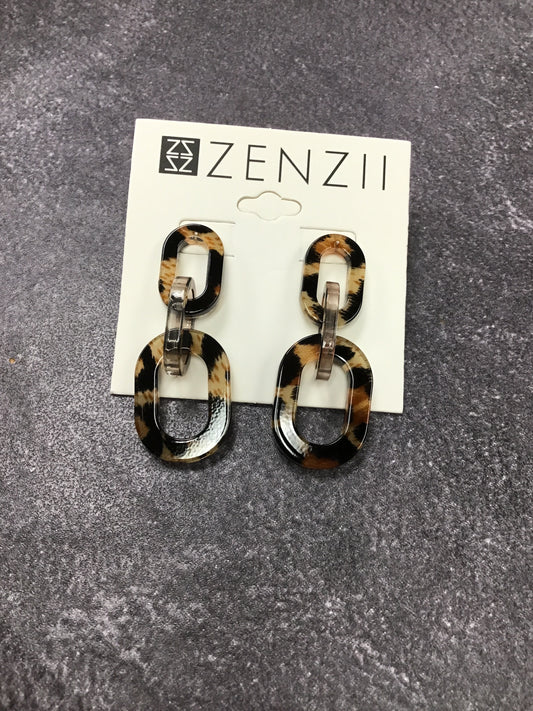 Zenzii Leopard Link Drop Earring