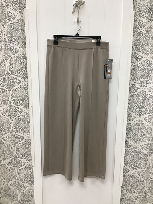 Pull On Pin Tuck Wide Leg Crop Pant