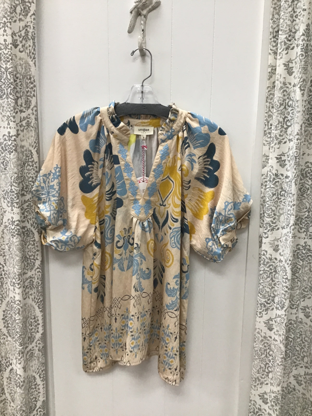 Short Sleeve Blouse