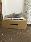 Tulip Falcon Shoes