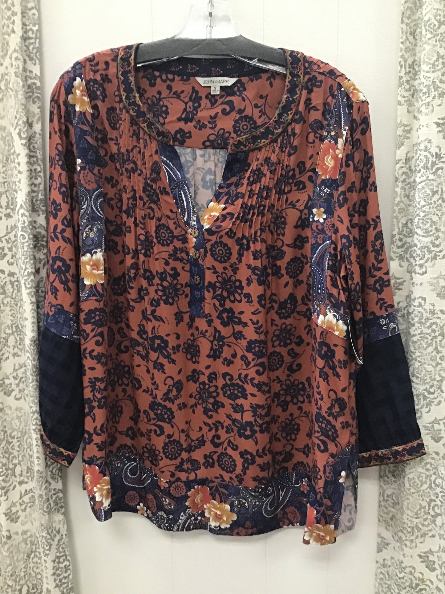 Pleasant Tunic With Mix Prints And 3/4 Sleeves