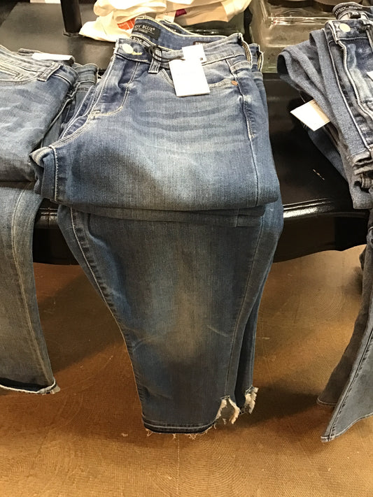 Judy Blue Straight Fit Jean