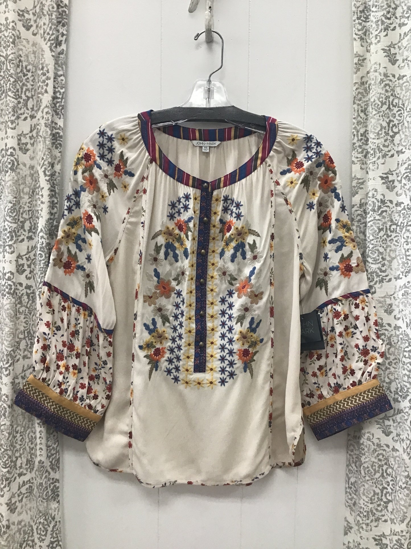 Woven Embroidered Elbow Sleeve Button Down Popover