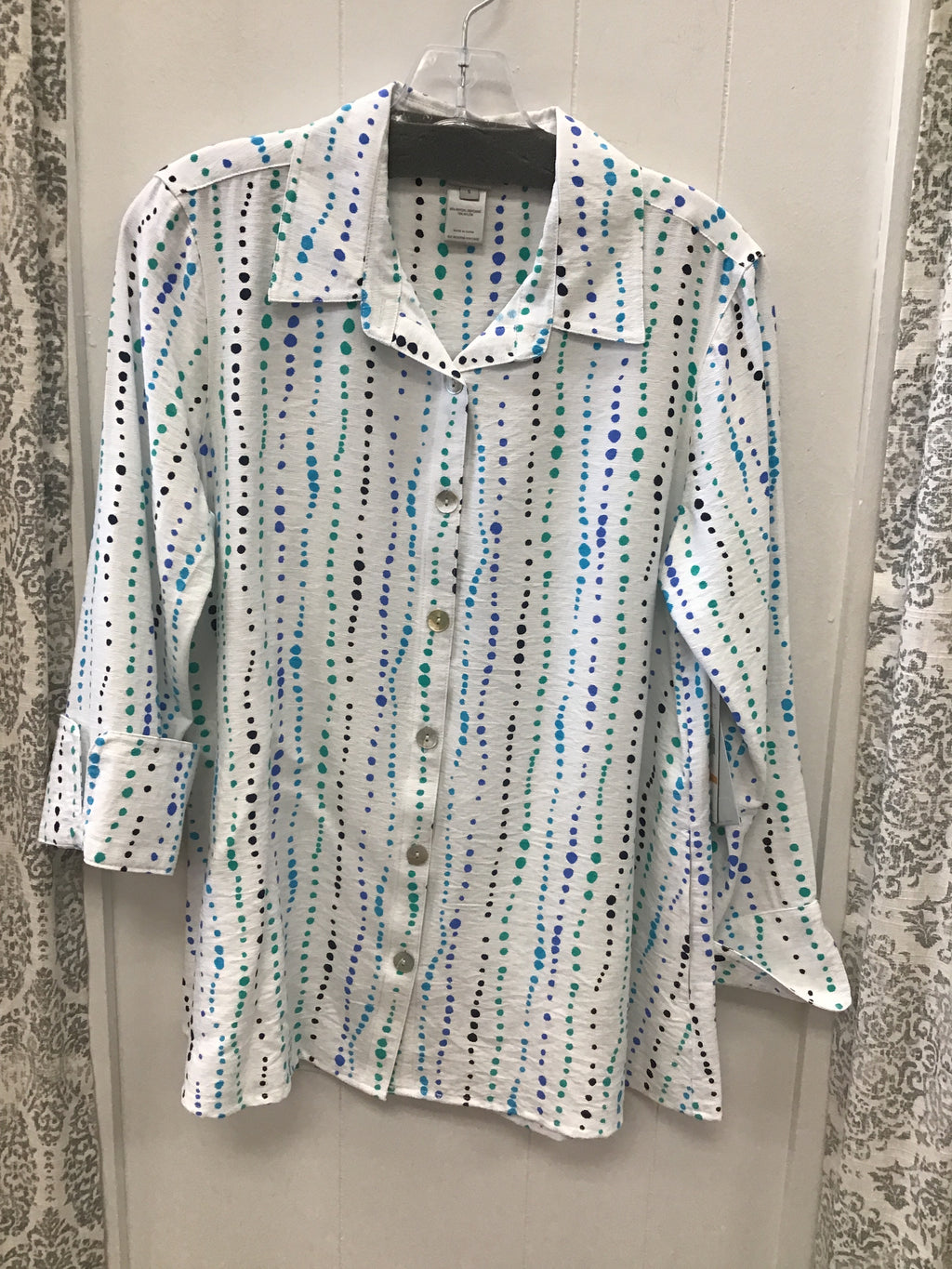 3/4 Sleeve Turn Up Cuff Shirt