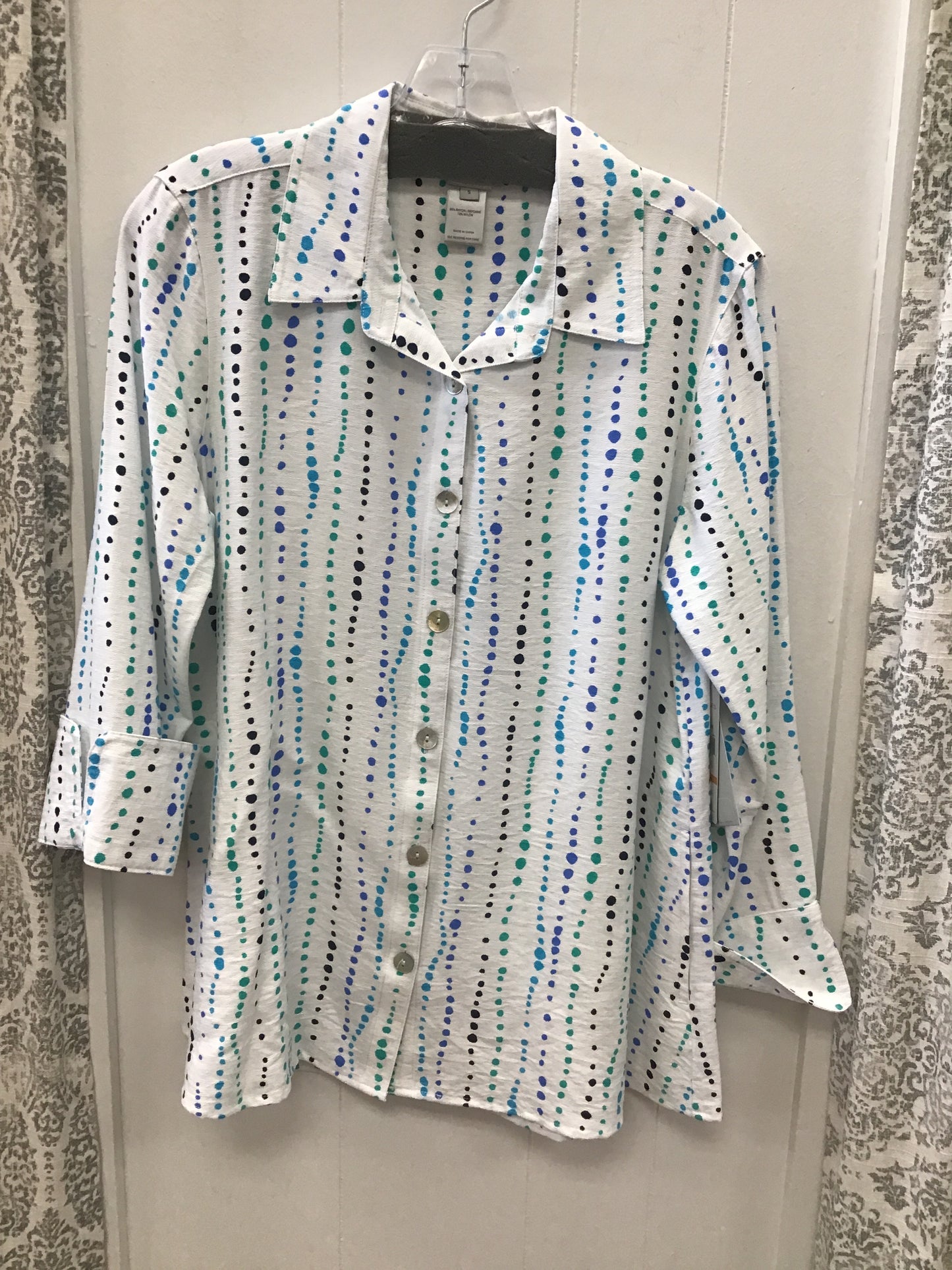 3/4 Sleeve Turn Up Cuff Shirt