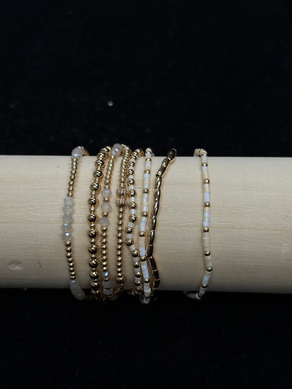 What's Hot Bracelets