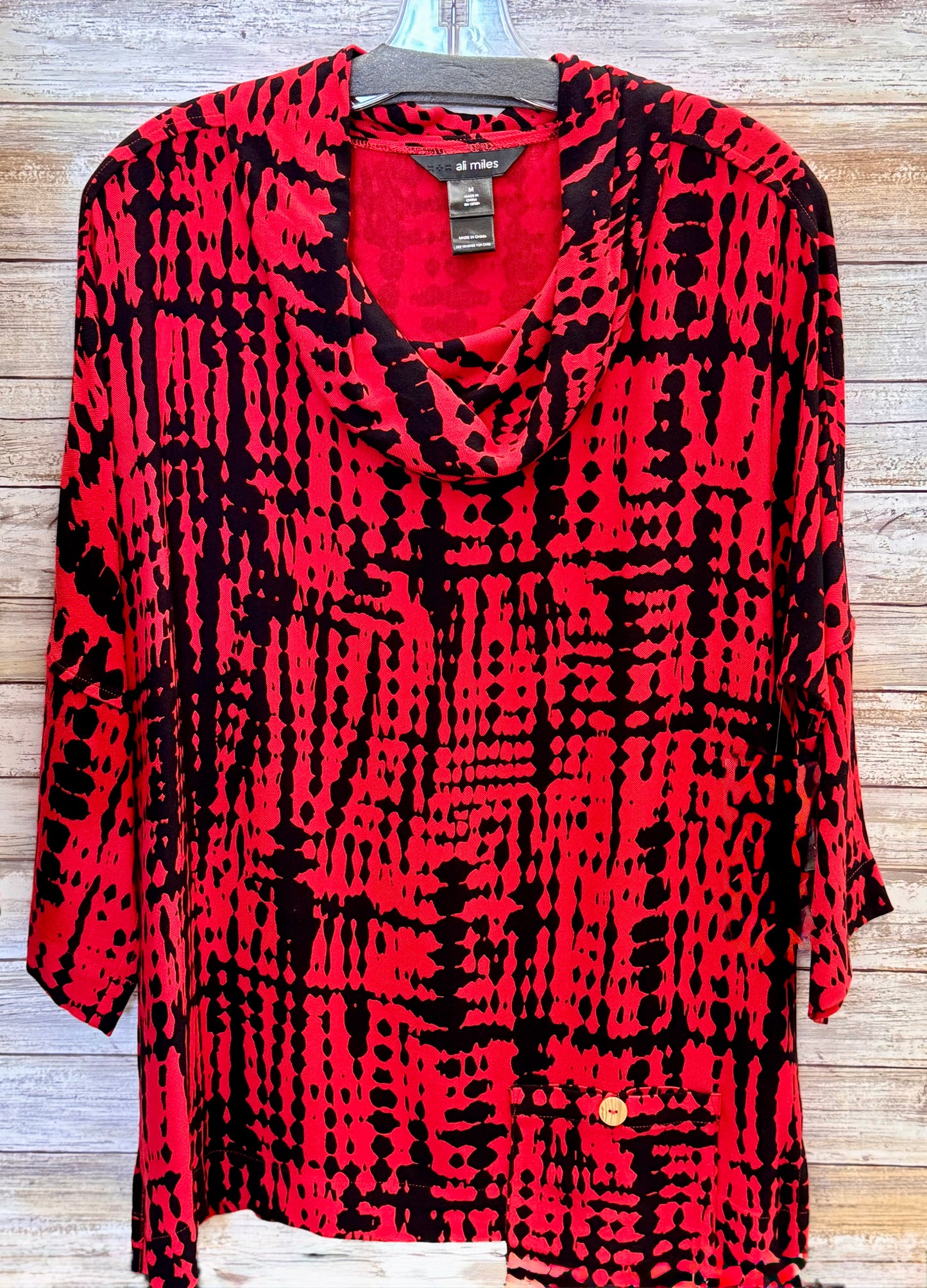 3/4 Sleeve Cowl Neck Top