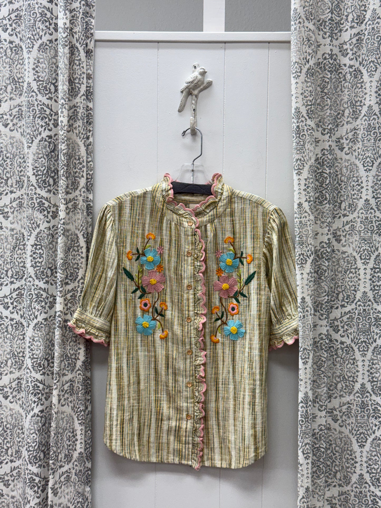 Ribbon Embroidery Blouse