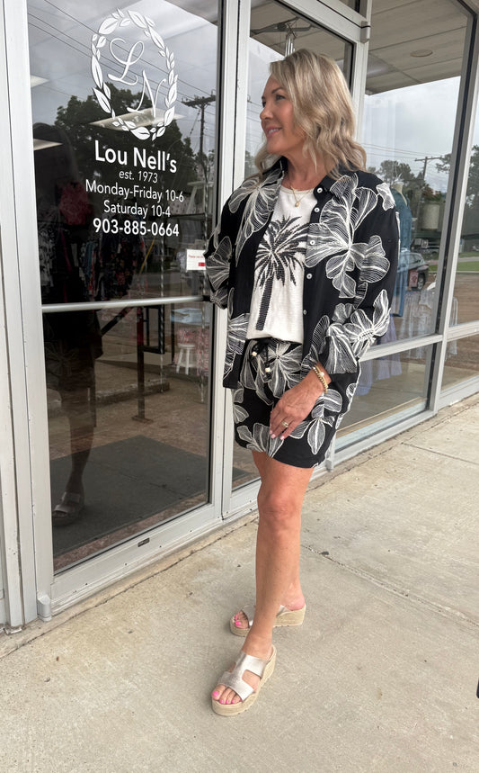 Pull On Short With Drawstring