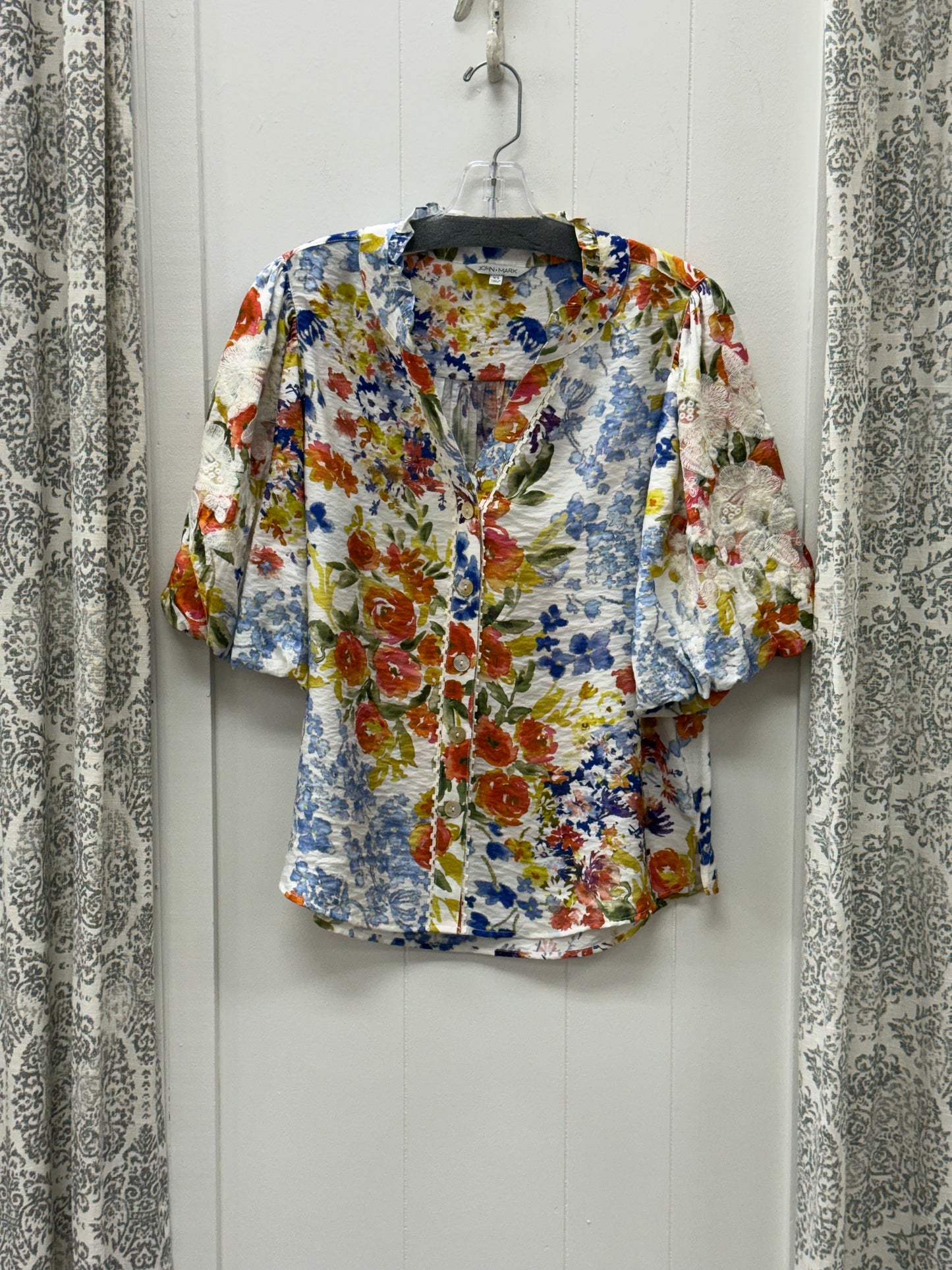 Floral Print Button Front Elbow Sleeve Blouse With Embroidery Details