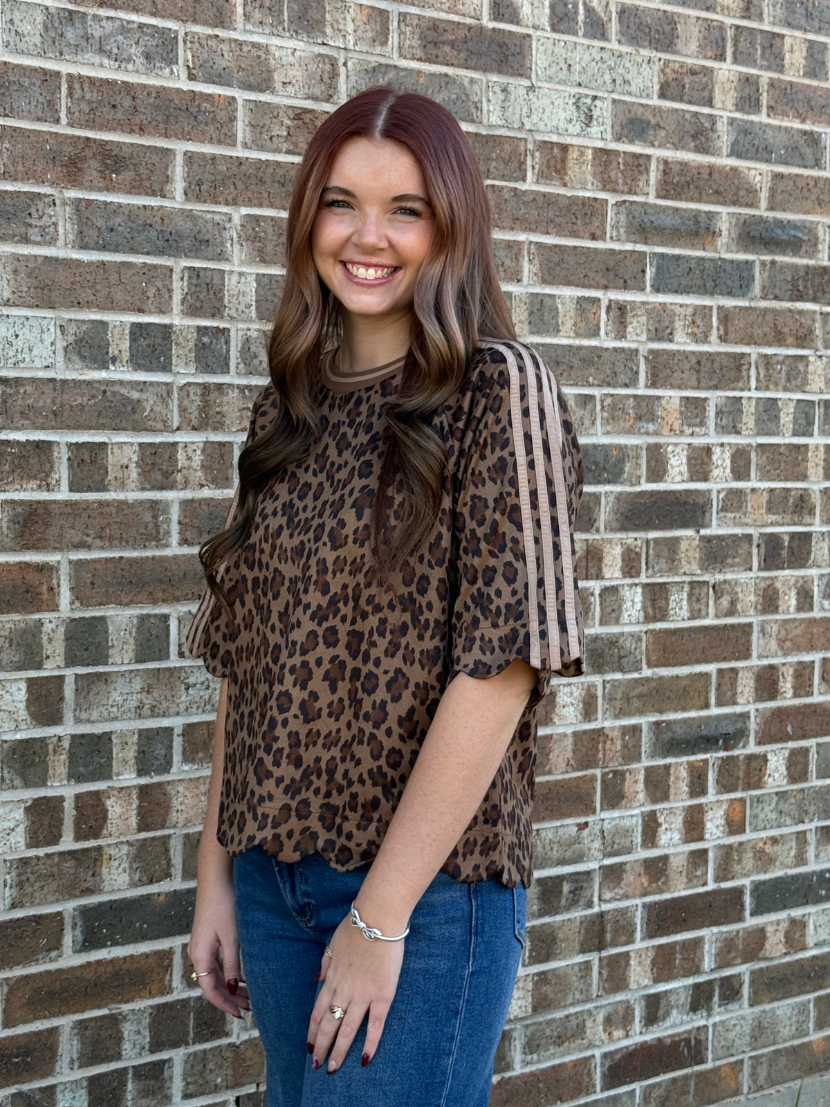 Raglan Sleeves Leopard Top