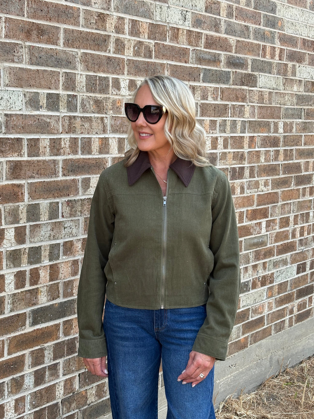 Contrast Corduroy Zip-Up Jacket