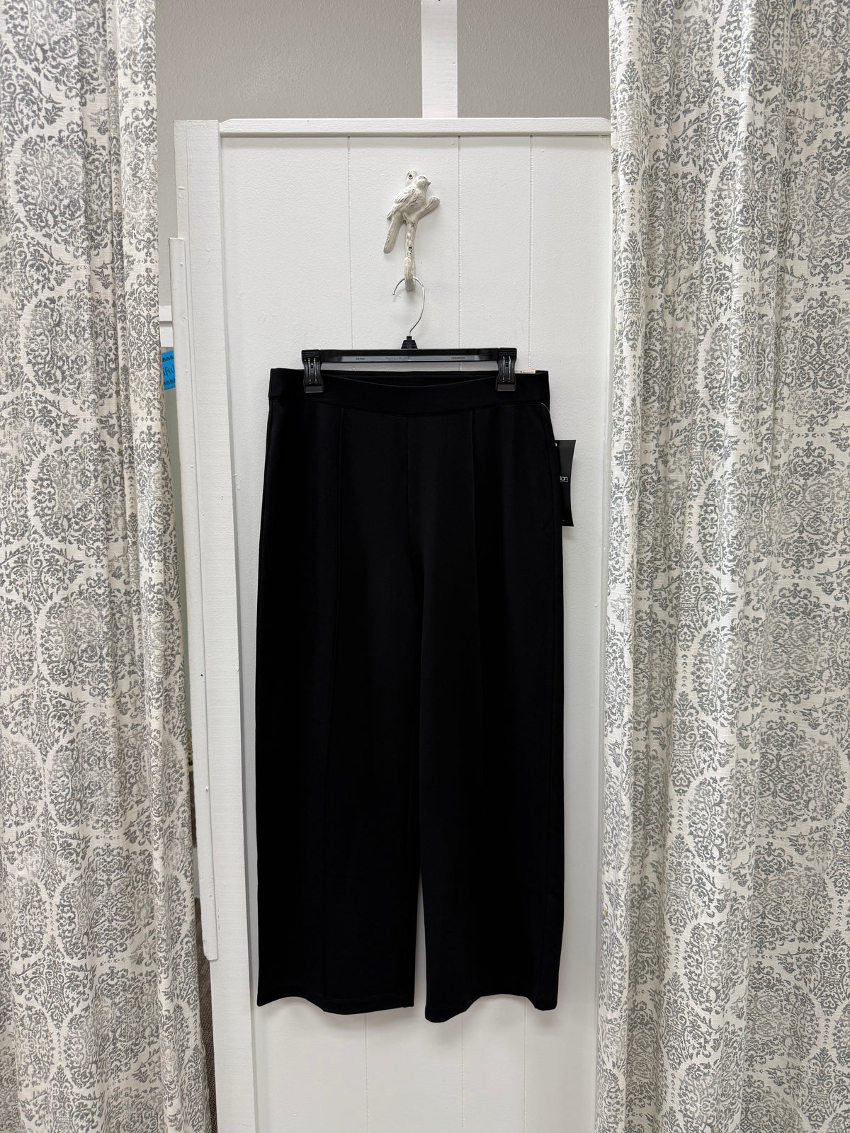 Pull On Pin Tuck Wide Leg Crop Pant