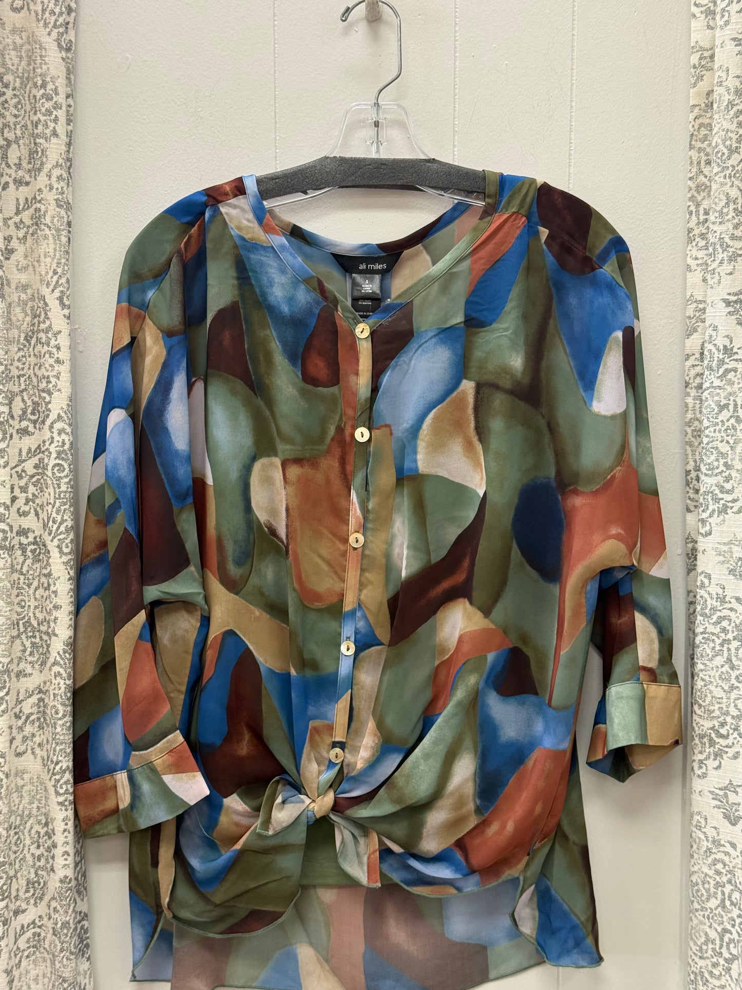 Printed Woven Button Top