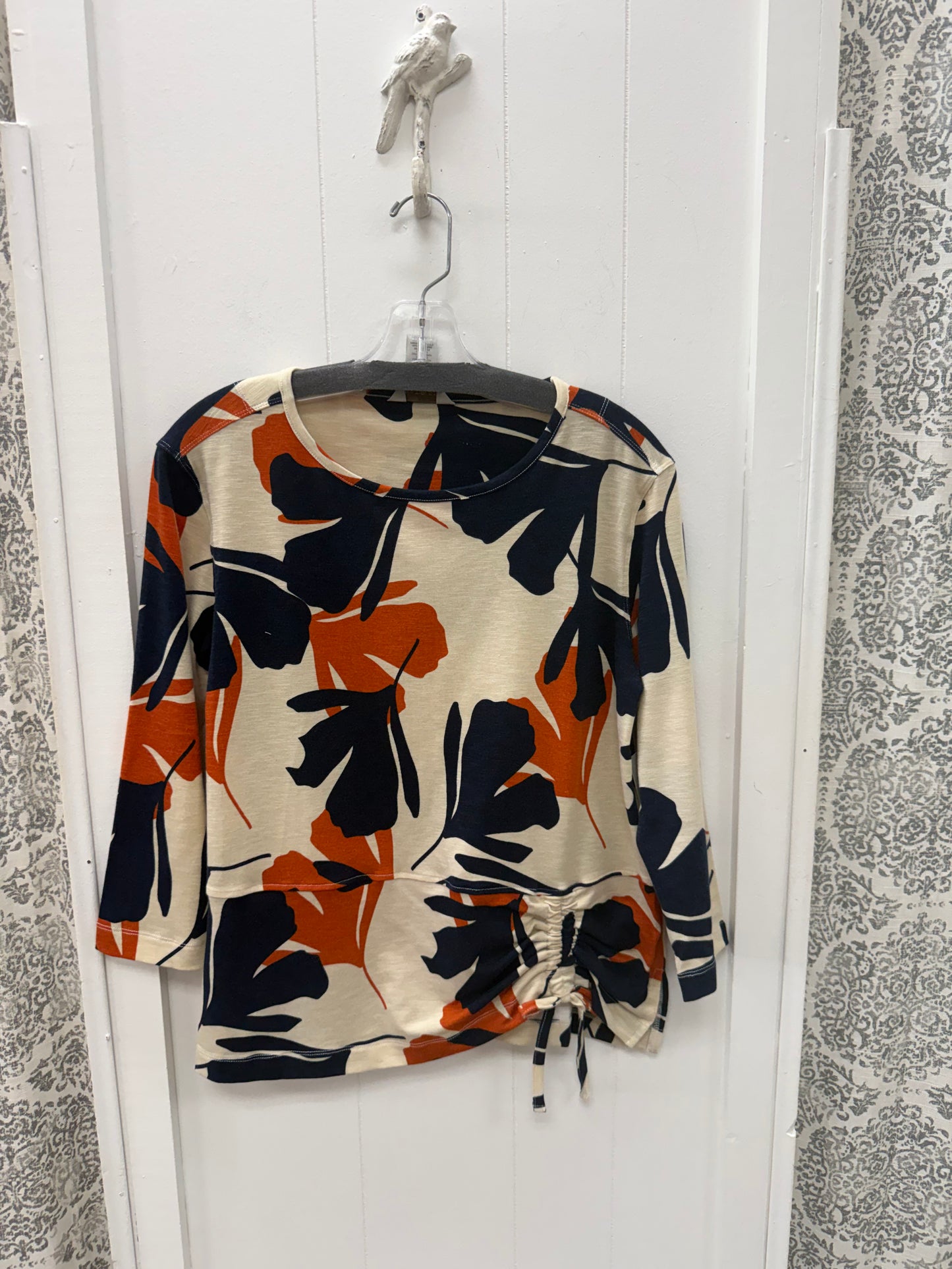 3/4 Sleeve Scoop Neck Drawstring Hem Knit Top