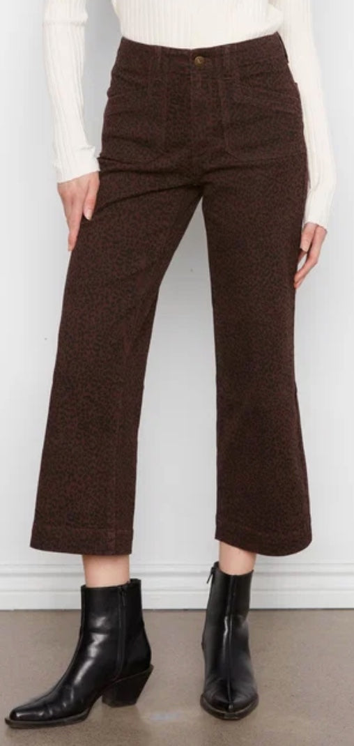 Leopard Printed Crop Pant