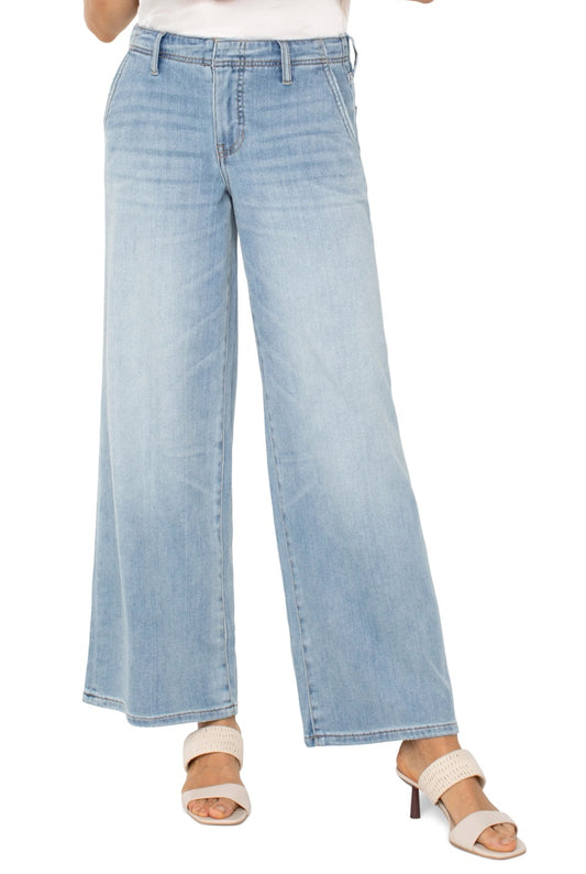 The Weekender Jean