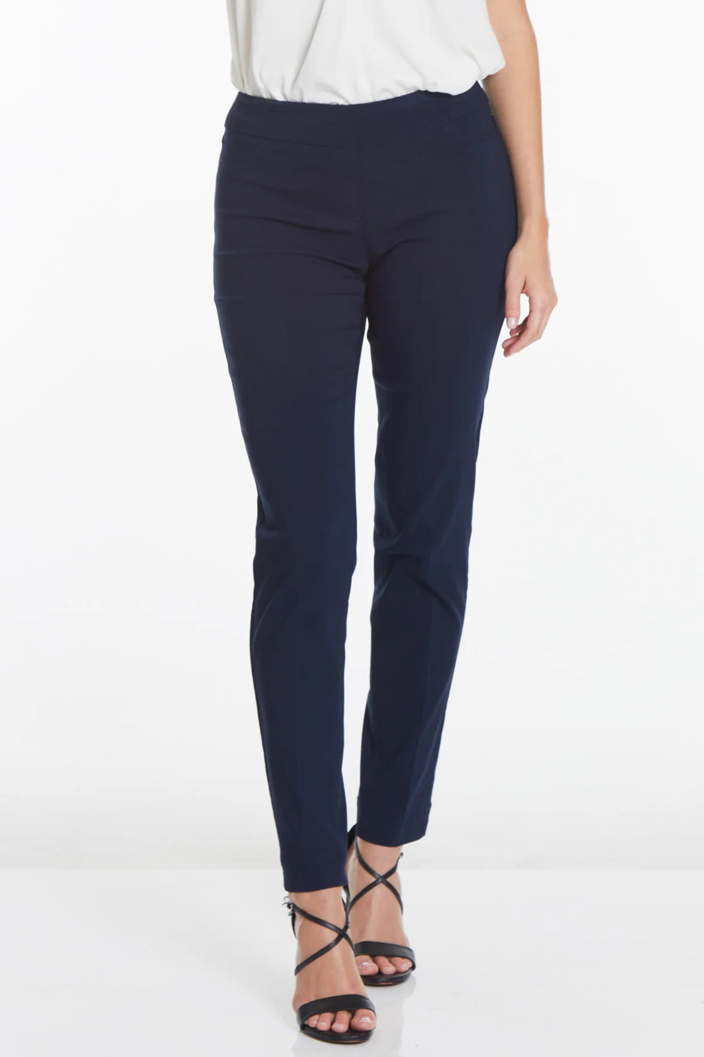 Narrow Leg Pant